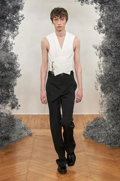 Look 33